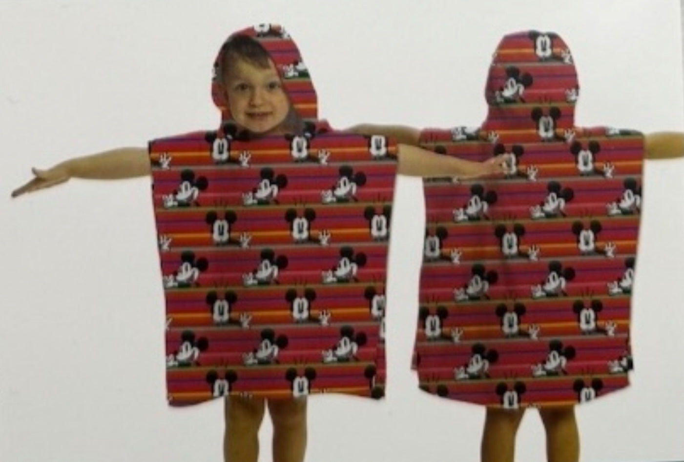 Mickey Mouse Hooded Poncho Beach Towel Bath
