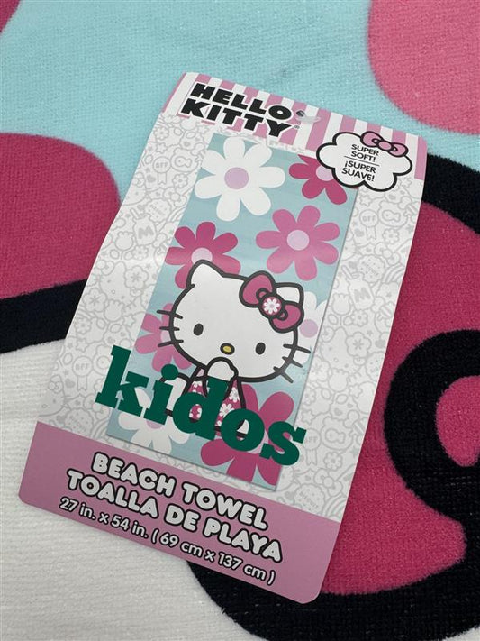 Hello Kitty Daisies Beach Pool Bath Towel  27in x 54 in