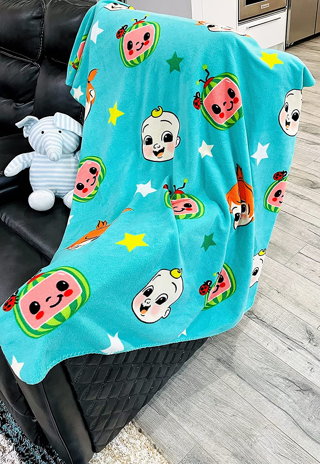 Cocomelon Plush Throw Blanket 45" x 60" 114 x 152cm