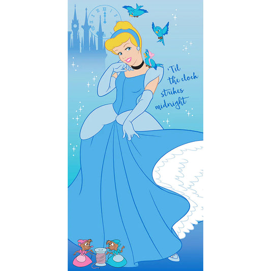 Cinderella Beach Towel 27in x 54 in (69cm x 17cm) - Disney Princess